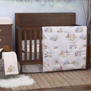 Classic Winnie the Pooh Nursery Bed Set